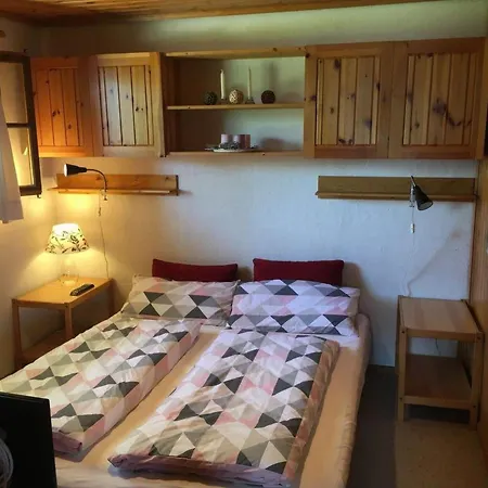 Jonathan Eg Sued By Interhome Apartmán