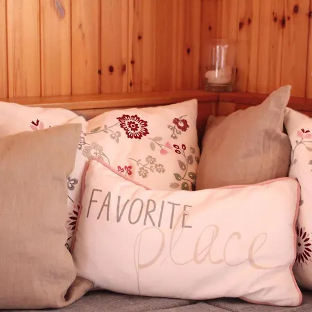 Jonathan Eg Sued By Interhome