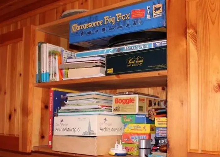 Jonathan Eg Sued By Interhome Appartamento